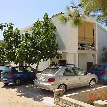 Апартаменты By The Sea Mandre, Pag - 13015 *