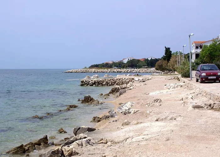 By The Sea Mandre, Pag - 13015 * Колан